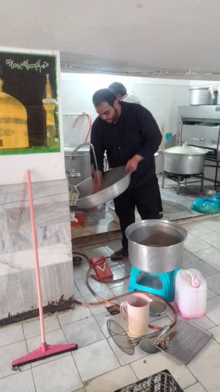 پخت غذای نذری