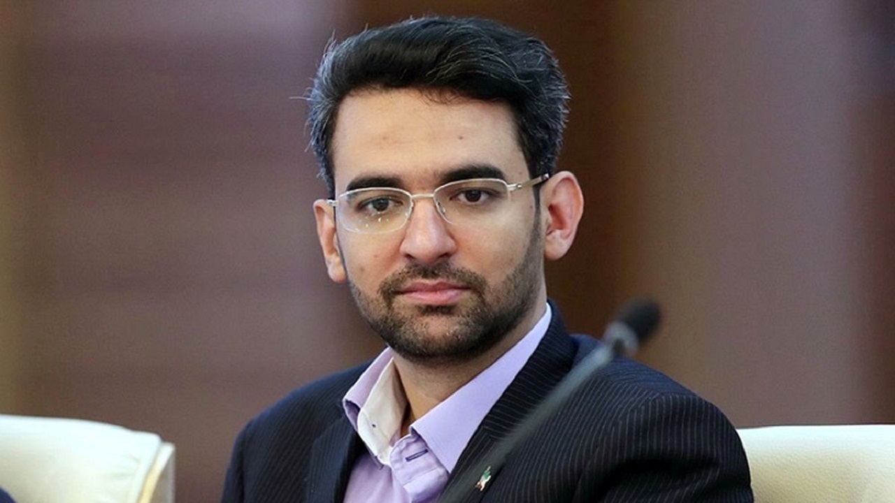 پزشکیان انسانی ساده است