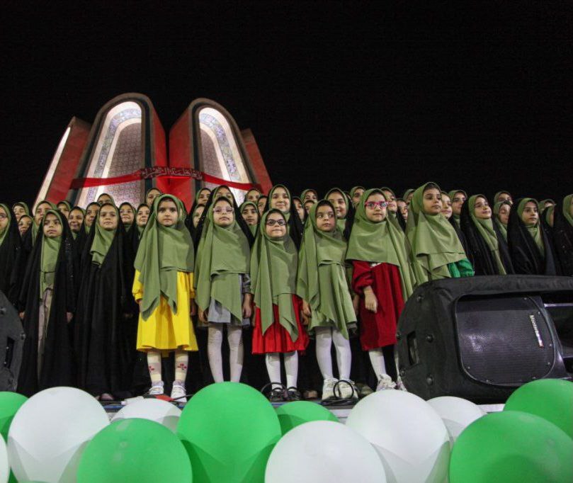 گروه سرود دختران