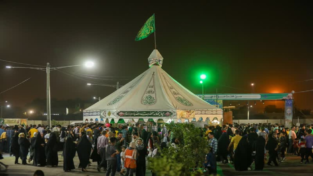 استقبال چشمگیر یزدی‌ها از جشن بزرگ غدیر