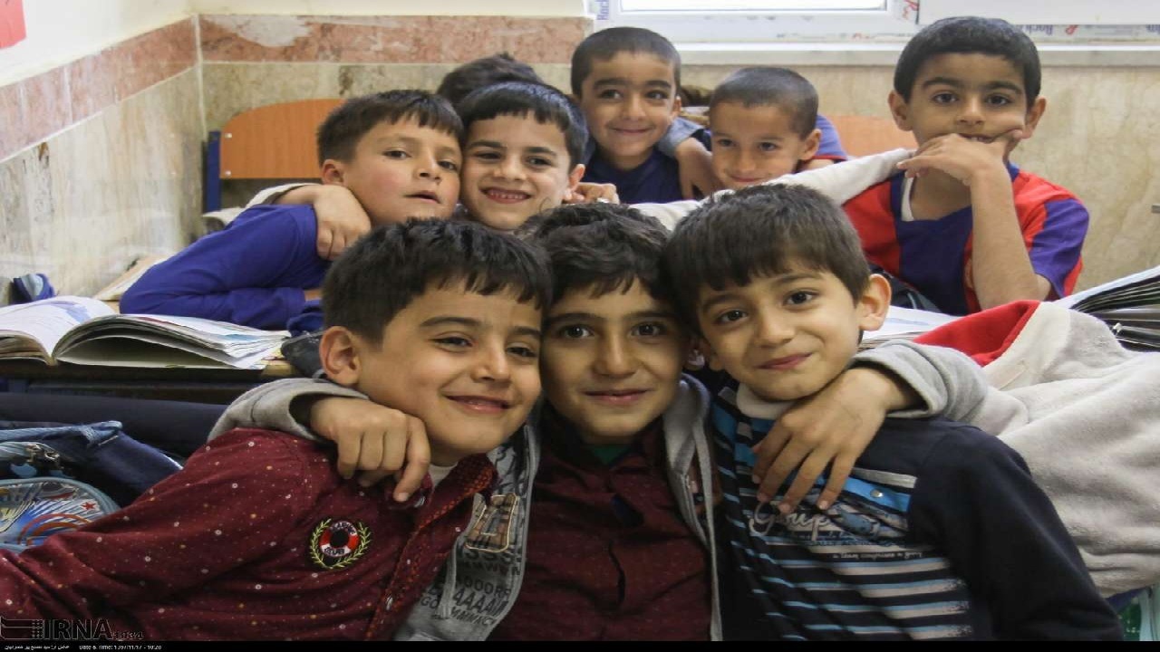 گستردگی چتر عدالت آموزشی دولت سیزدهم در لرستان/۱۹۶ طرح مدرسه سازی در حال انجام است