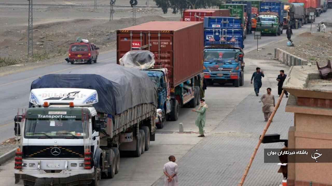حدود ۱۰ میلیون دلار کالا از گمرک مهاباد صادر شد
