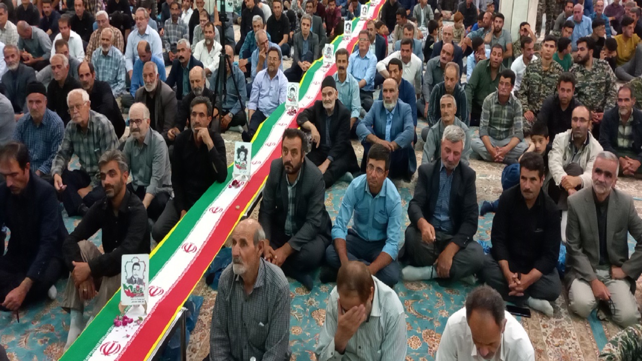 برگزاری مراسم بزرگداشت چهلمین روز شهادت شهدای سانحه هوایی در مراغه