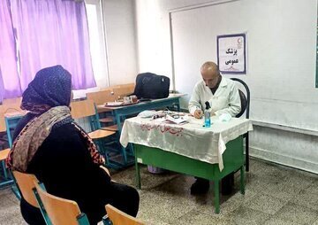 ۱۰ کاروان سلامت به مناطق کم برخوردار البرز خدمات رایگان ارائه دادند