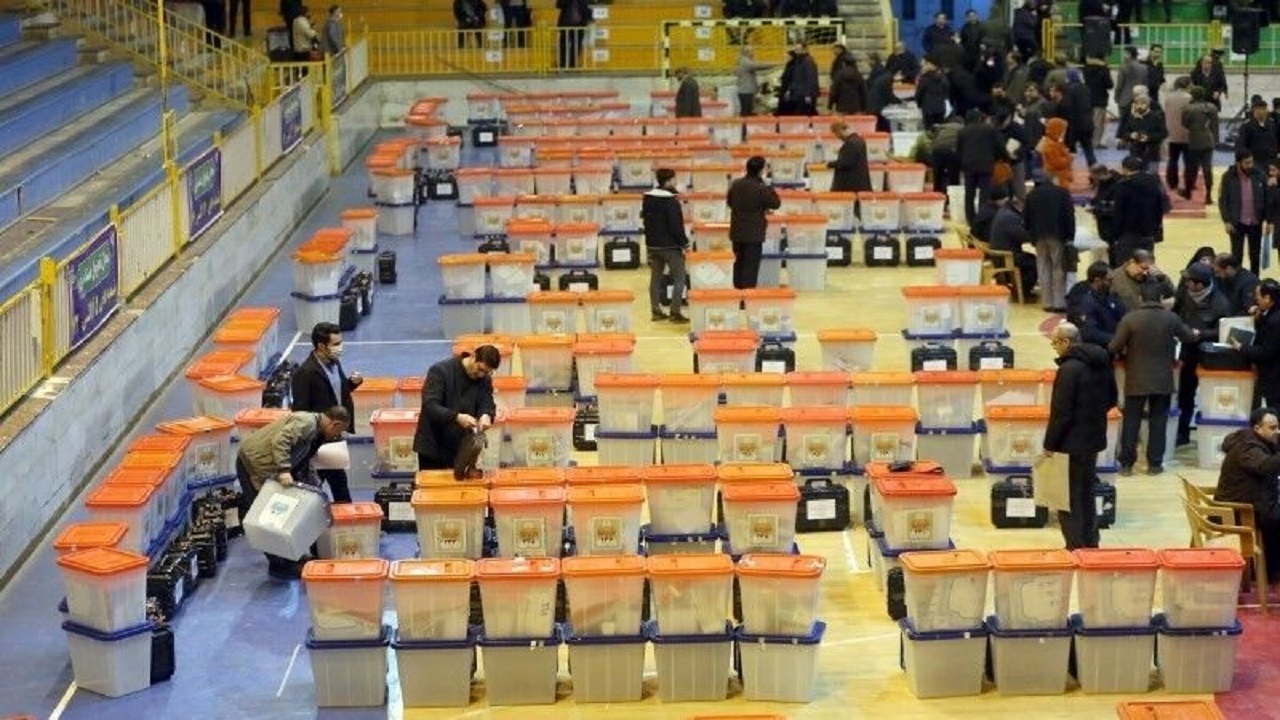 هفت سالن ورزشی همدان مهیای انتخابات ریاست جمهوری