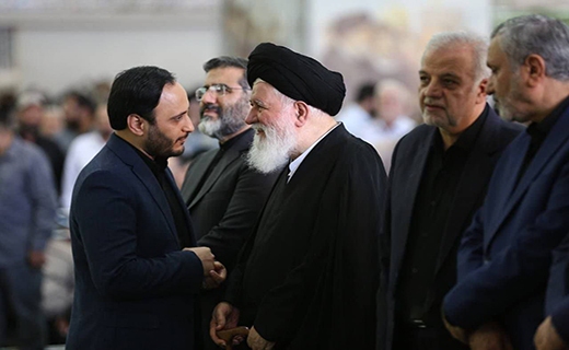 سخنگوی دولت و آیت الله علم&zwnj;الهدی در مراسم اربعین شهید رئیسی و همراهانش