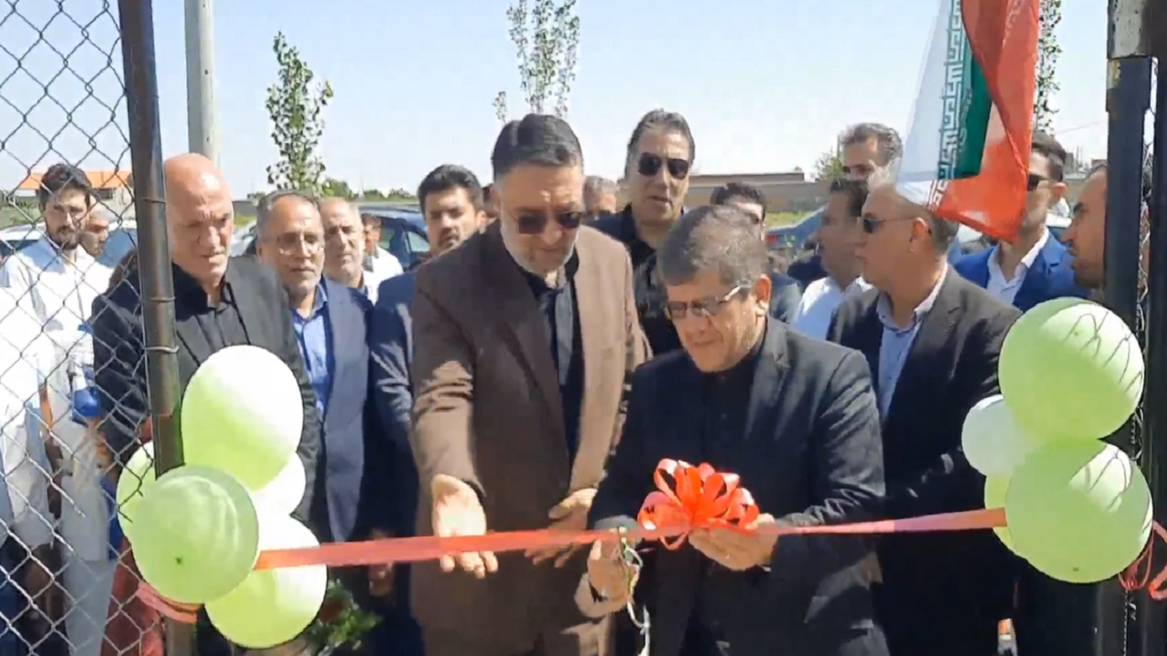 افتتاح ۳ زمین چمن مصنوعی با اعتبار ۸ میلیارد تومان در شهرستان شبستر
