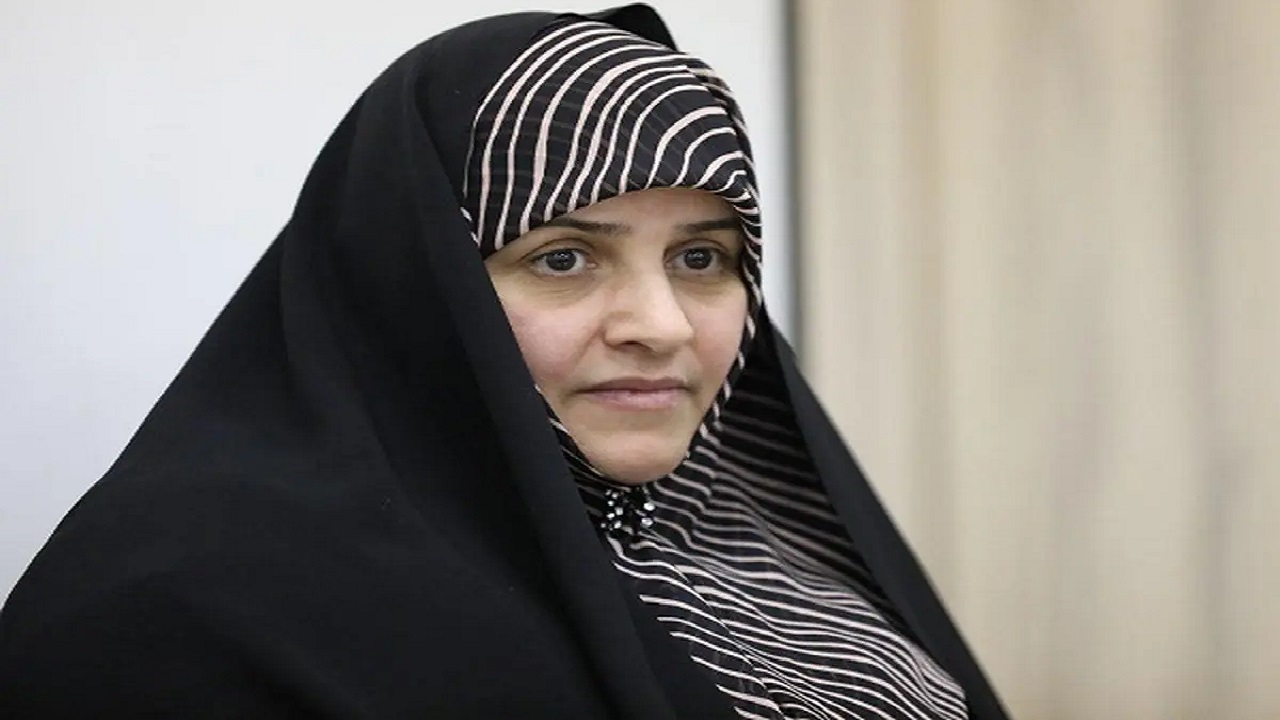 همسر شهید رئیسی: وظیفۀ خودم می‌دانم که از همۀ شما تشکر کنم+ فیلم