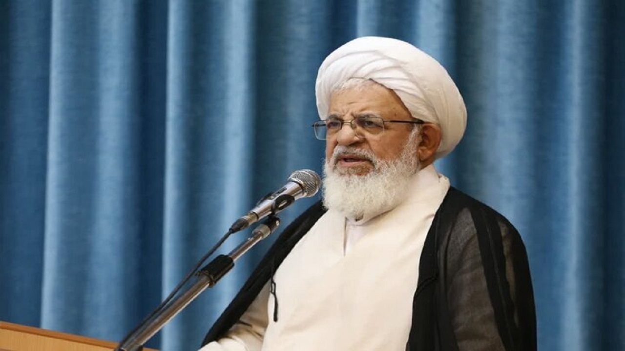 حضور مردم در انتخابات بسیار تعیین کننده است
