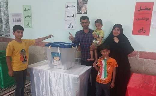تصاویری از نشاط انتخاباتی در خراسان جنوبی