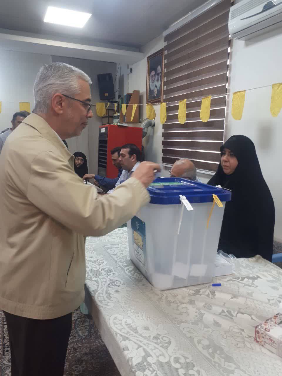 آغاز رای&zwnj;گیری انتخابات ریاست&zwnj;جمهوری چهاردهم