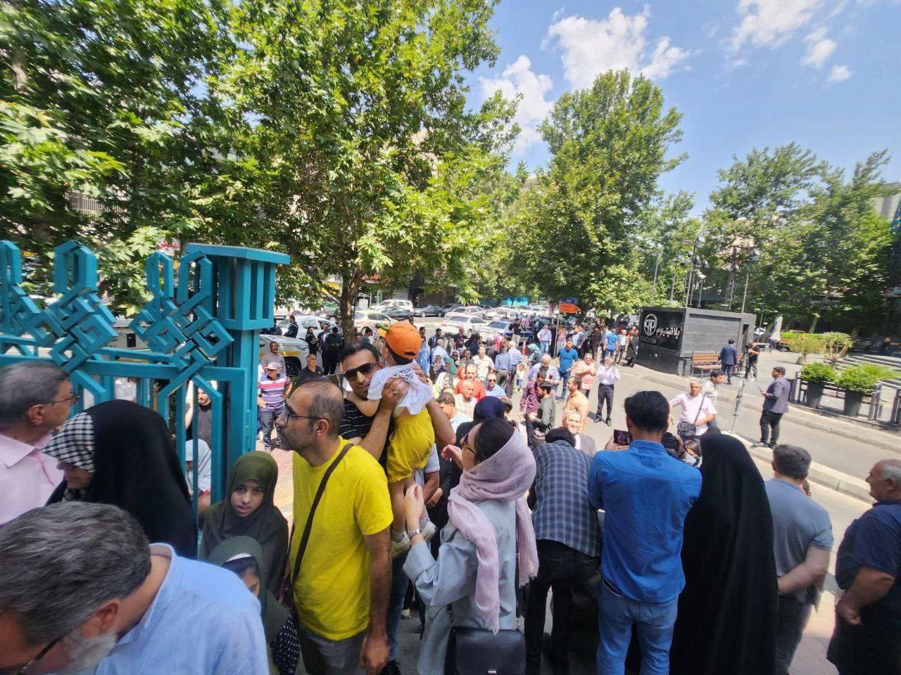 آغاز رای&zwnj;گیری انتخابات ریاست&zwnj;جمهوری چهاردهم