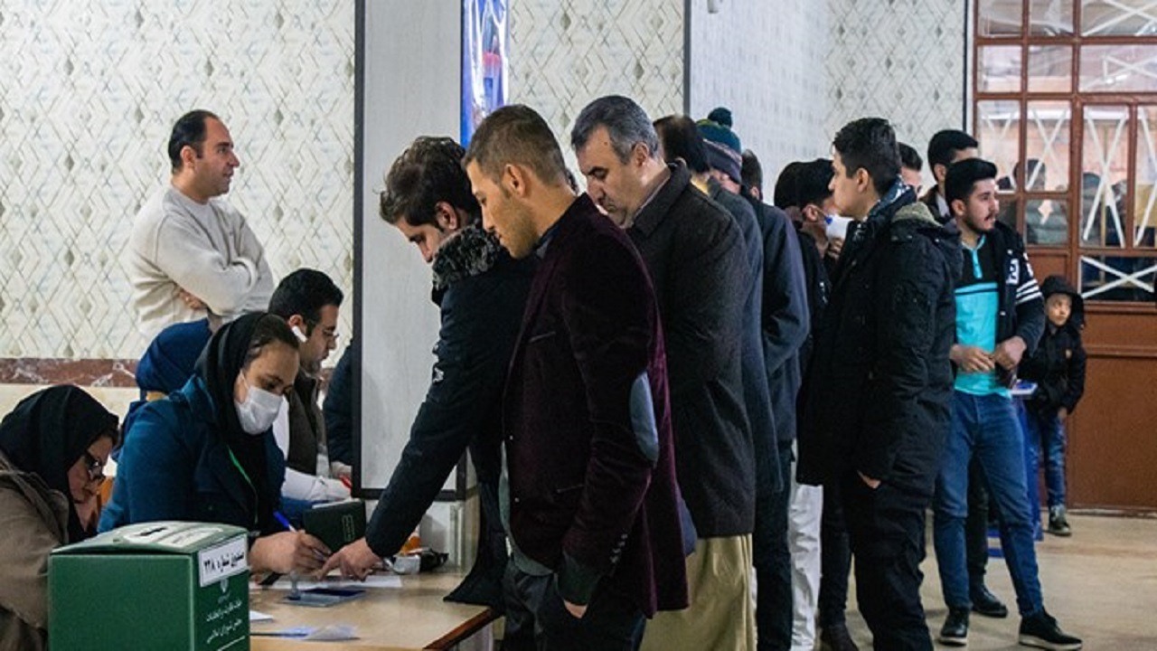 ۴۷۰ نفر از خبرنگاران و عکاسان استان بوشهر در حال ثبت حماسه انتخابات هستند