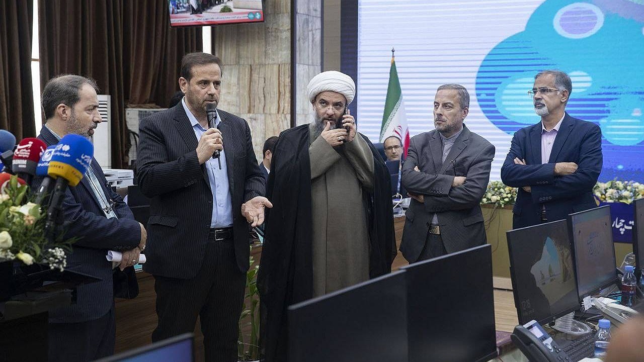 نمایندگان نامزد‌ها از ستاد مرکزی نظارت بر انتخابات بازدید کردند