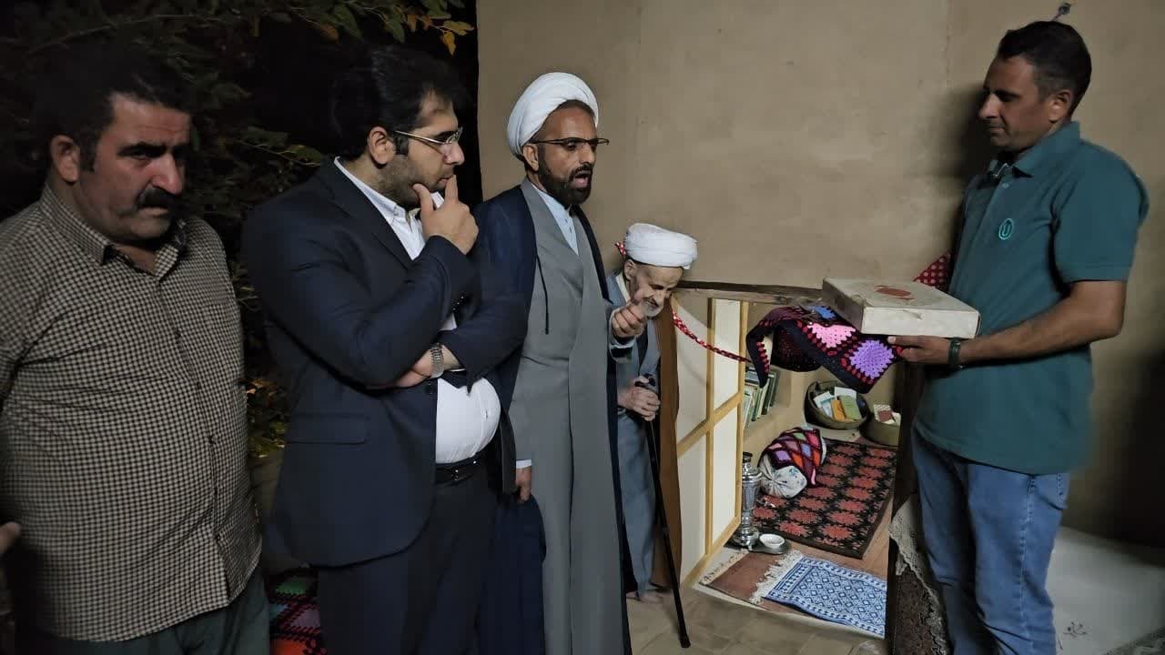 افتتاح کتابخانه در مجموعه‌ی بومگردی اشکذر
