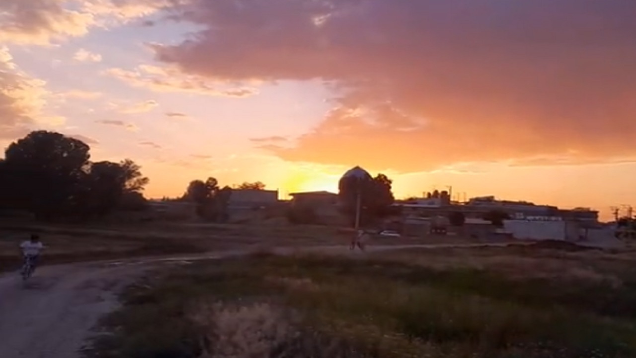 فیلمی از لحظه غروب خورشید در روستای ششجوان