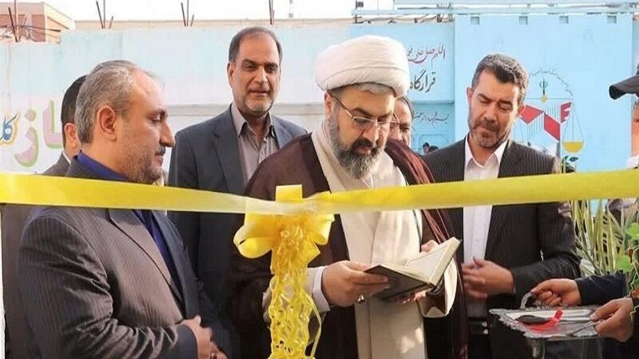 دفتر الکترونیکی خدمات قضایی در زندان مرکزی زاهدان افتتاح شد