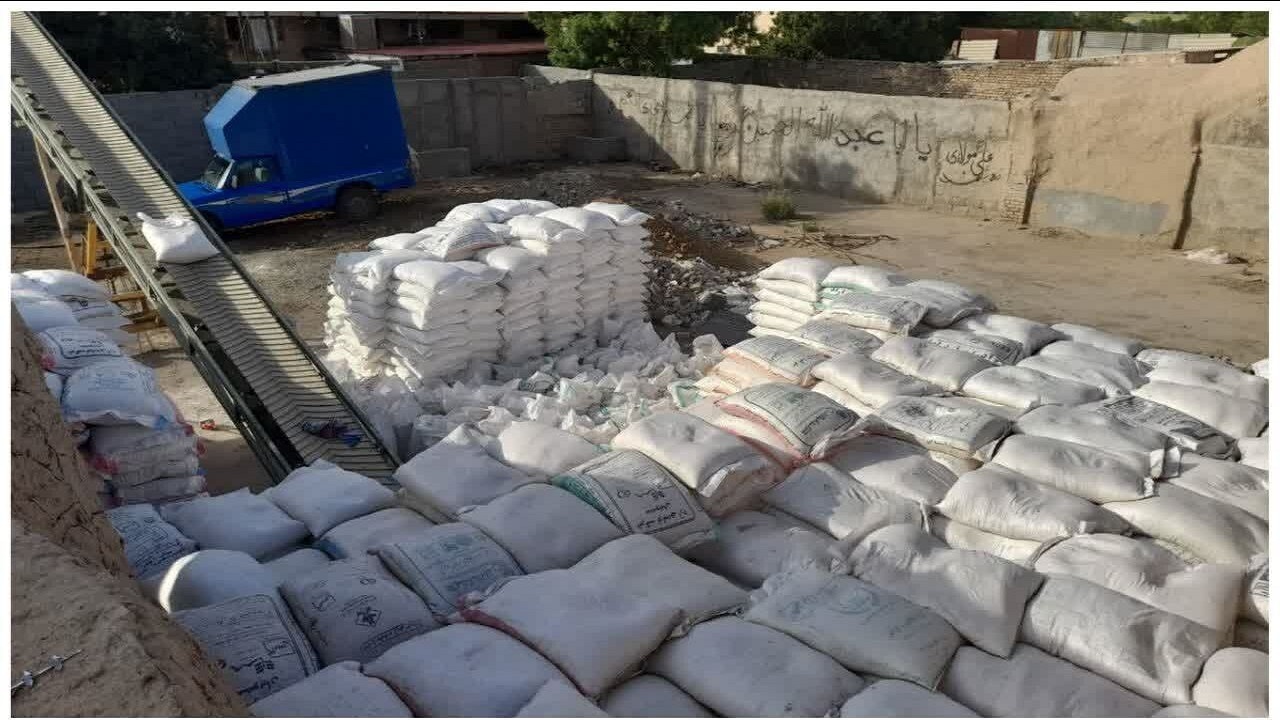 کشف ۱۳ هزار کیلوگرم آرد قاچاق در زنجان