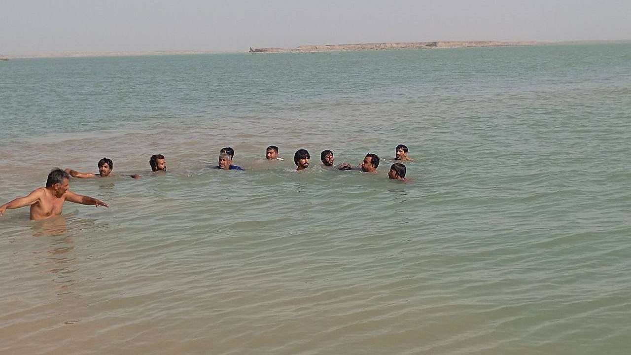 ۲ نفر در چاه نیمه شهرستان زهک غرق شدند