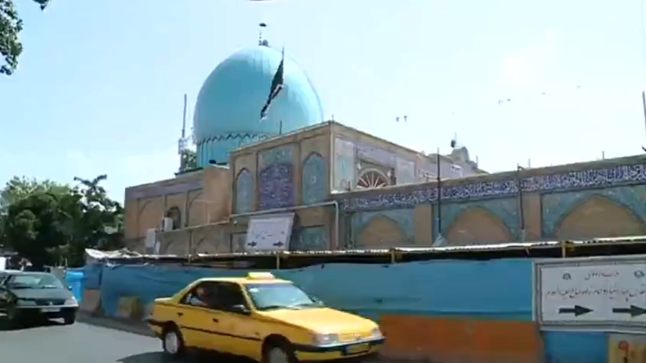 گره ترافیکی با طولانی شدن مرمت یک بنای تاریخی+ فیلم