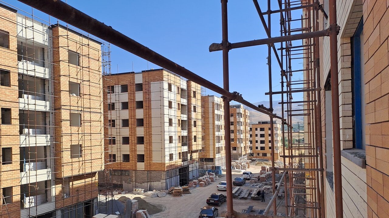 خودمالکین در زنجان از فرصت مشوق‌های طرح نهضت ملی مسکن استفاده کنند