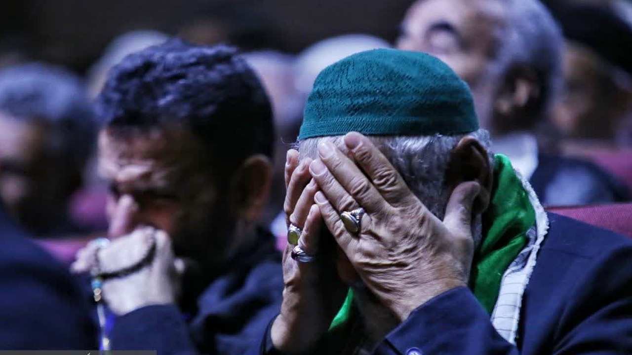 محفل شعر آیینی در حسین&zwnj;آباد ایران