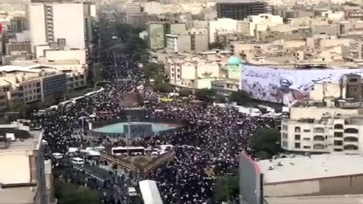 پیکر شهید هنیه وارد قطر شد + فیلم