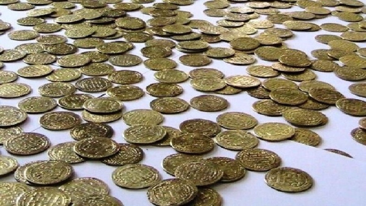 کشف ۵۷ سکه تقلبی در شهرستان چگنی