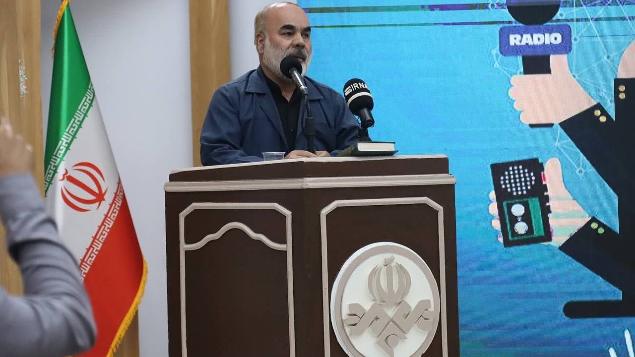 خبرنگاران فرماندهان جهاد تبیین هستند