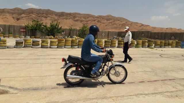 افتتاح اولین آموزشگاه تعلیم رانندگی موتورسیکلت در شهر کرمان