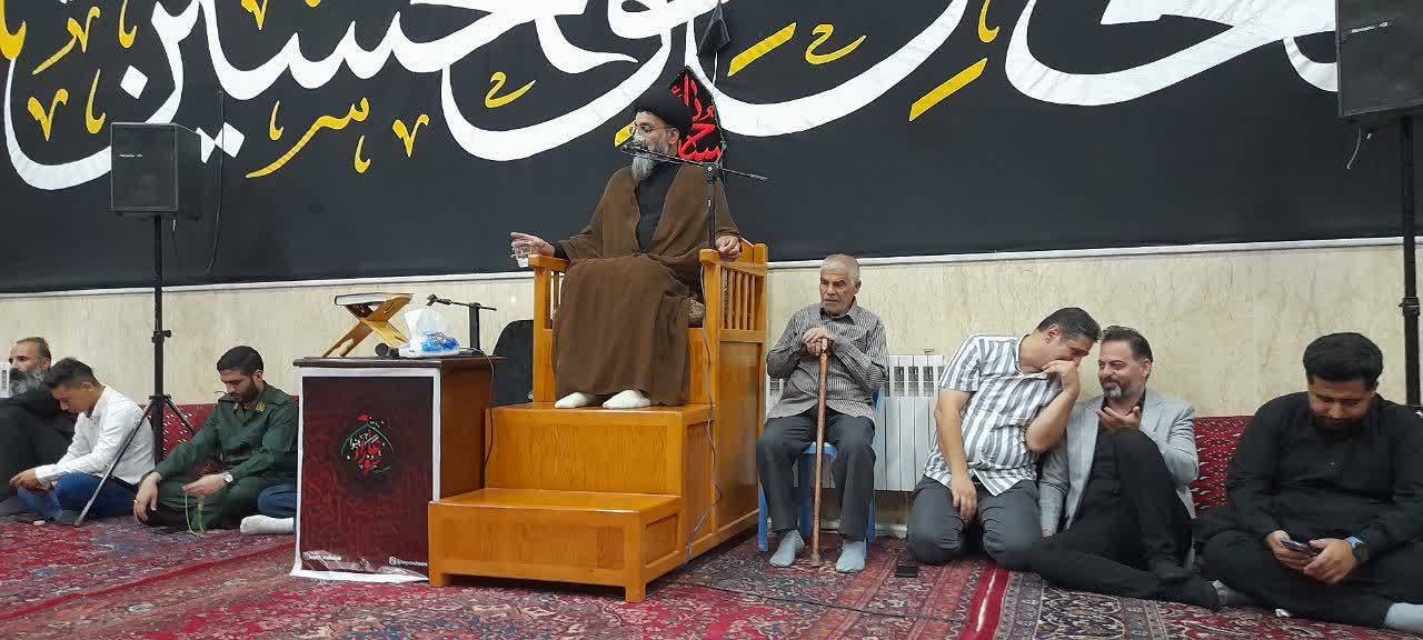 مراسم سخنرانی در آستانه اربعین حسینی مراسم سخنرانی در آستانه اربعین حسینی
