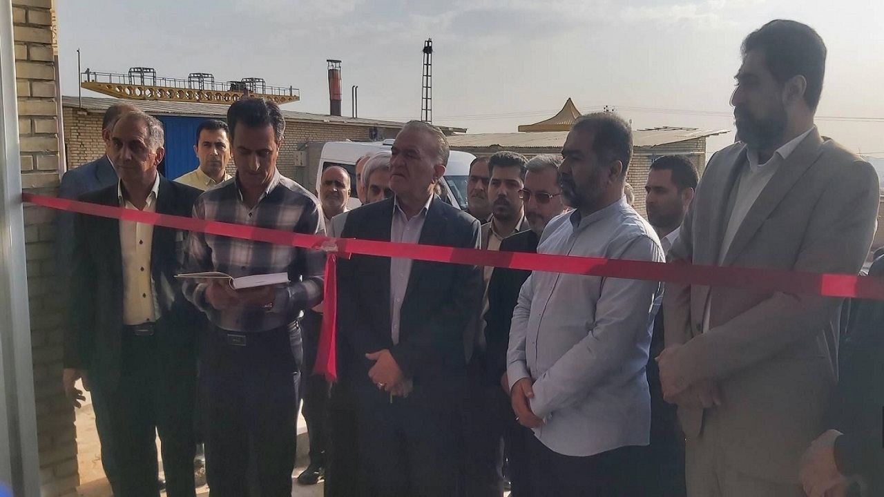 تحقق خواسته۱۰ ساله اهالی فمی و متین آباد با افتتاح سالن ورزشی