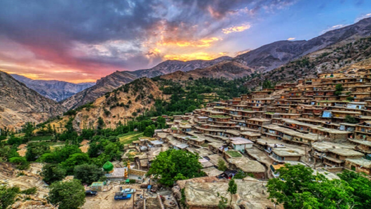 ارتقای خدمات‌رسانی به گردشگران از اولویت‌های حوزه گردشگری