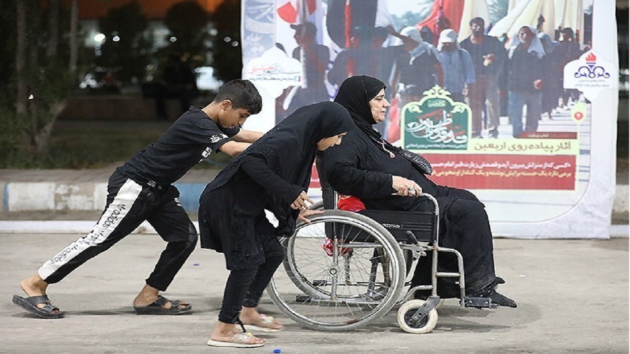 راه‌اندازی پویش پاکیزگی به عشق حسین در مسیر نجف _کربلا