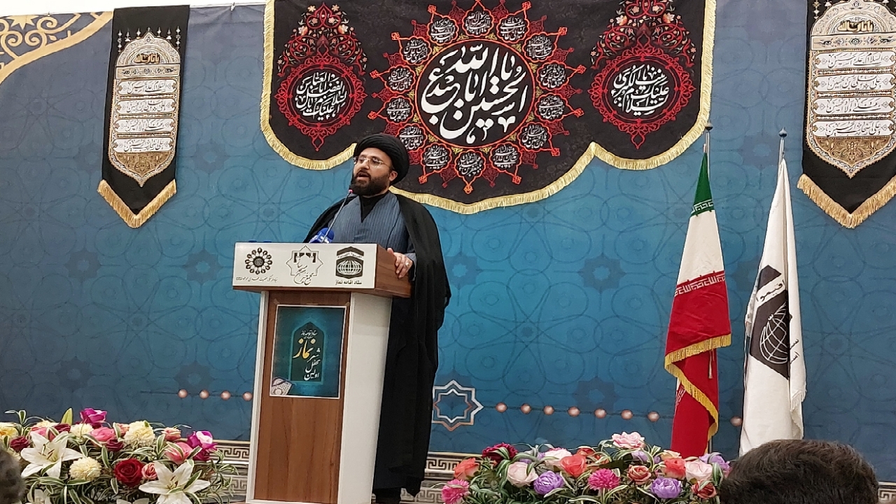 آن نسل‌هایی ضرر می‌کنند، که نماز را ضایع کردند