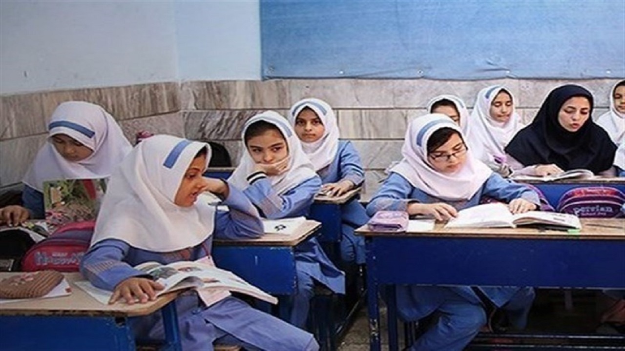 ثبت ۲۳ هزار سوال دانش آموزی البرز در سامانه نوری نو