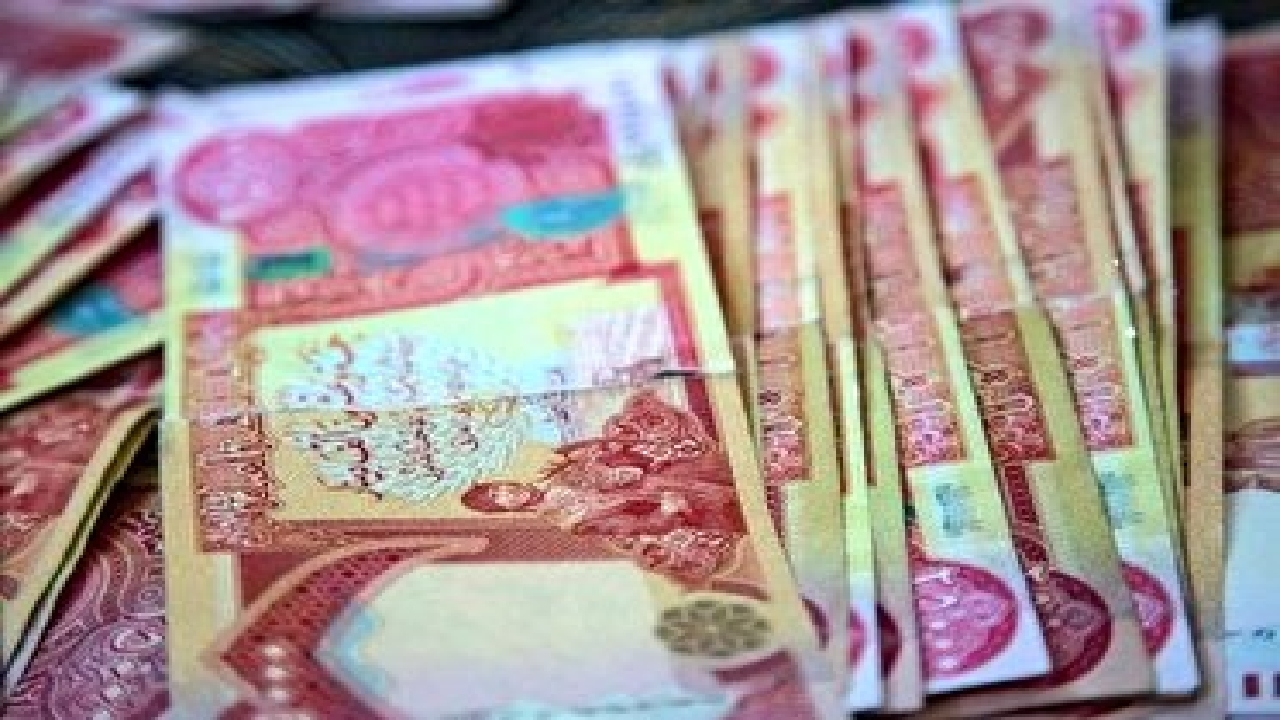 تامین ارز اربعین در شعب پست بانک روستا‌های قزوین