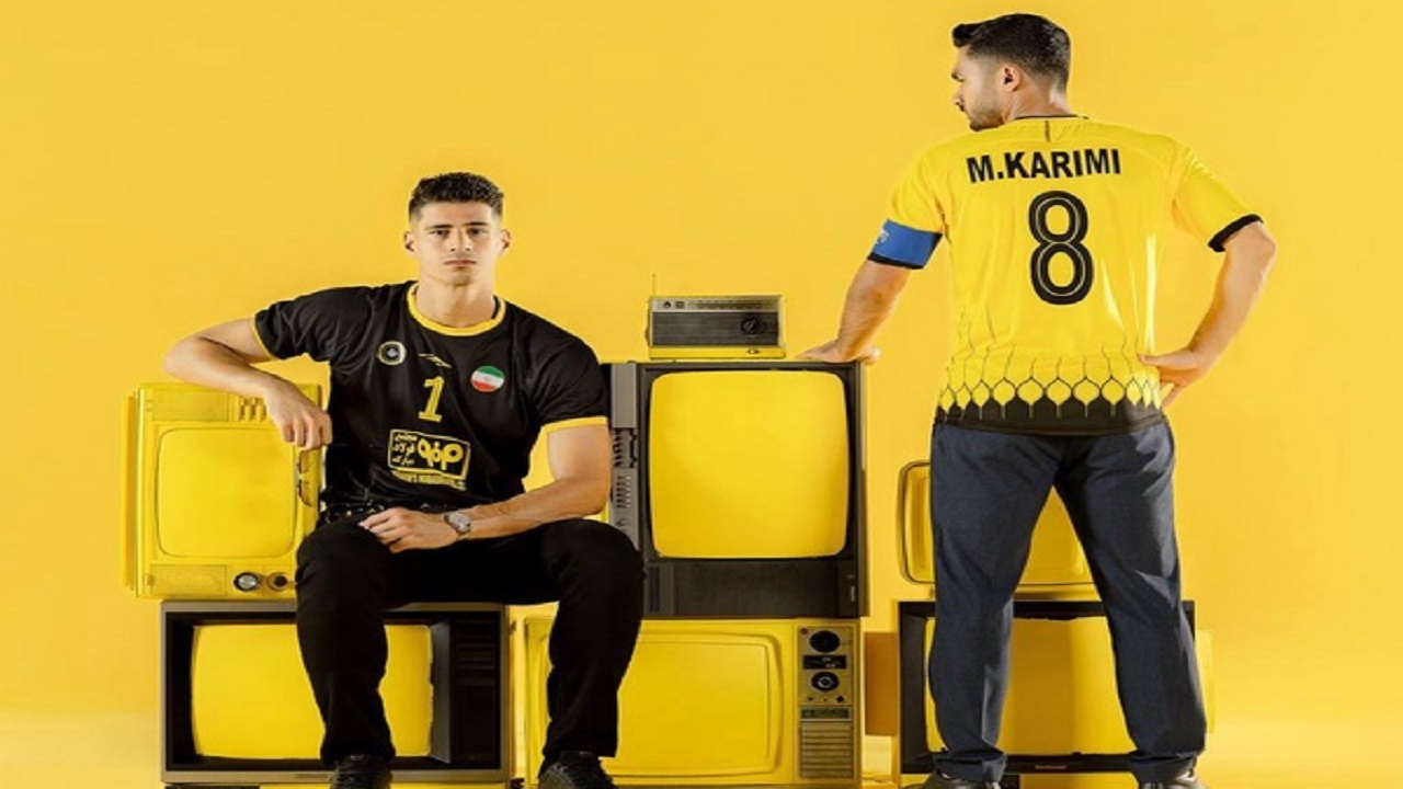 رونمایی از پیراهن سپاهان برای فصل جدید