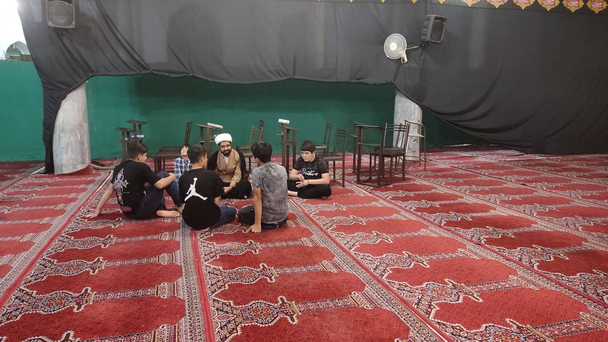 دانش آموزان شهر قائم قم در حلقه صالحین