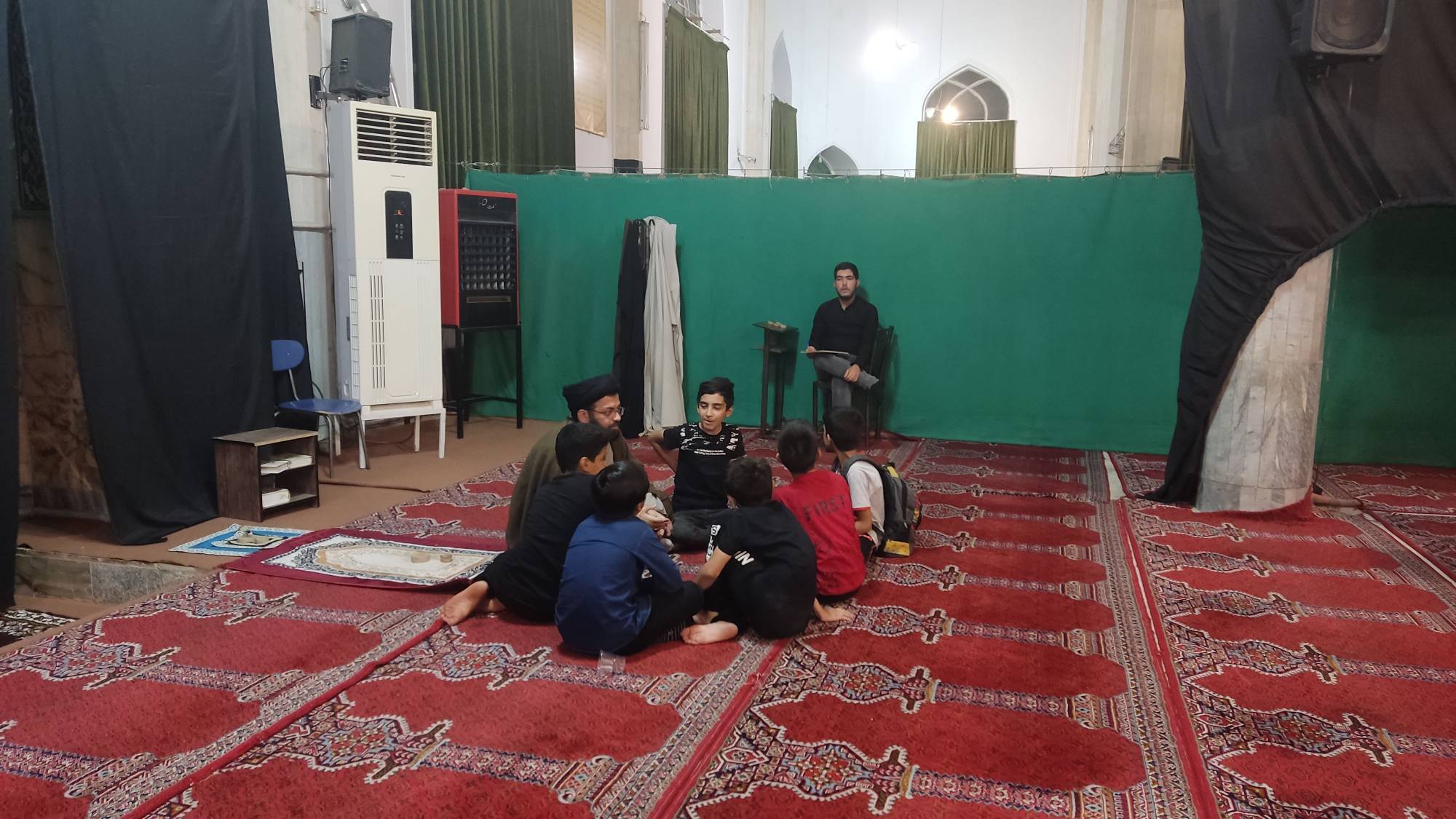 جلسه حلقه صالحین