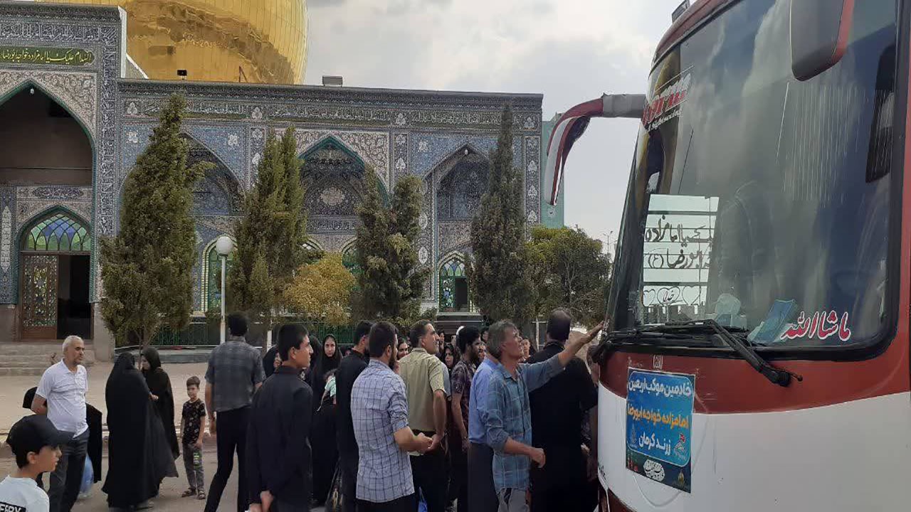 موکب آستان امامزاده خواجه ابورضا (ع) راهی کربلا شد