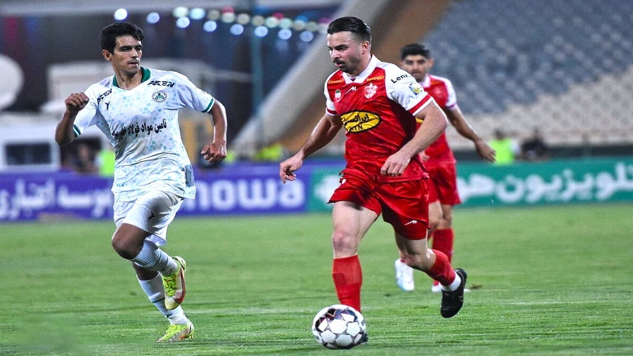 پخش دیدار تیم‌های فوتبال پرسپولیس - ذوب‌آهن با کیفیت بالا