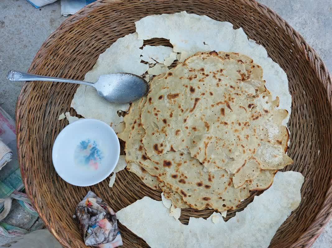 نان محلی شمشلک در روستای الیف
