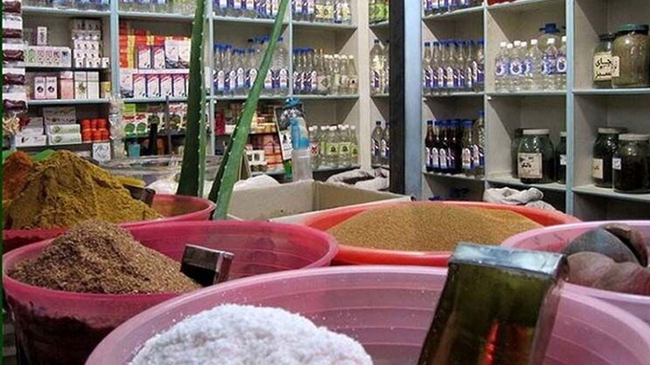 فعالیت عطاری‌ها و سلامتکده‌ها ذیل معاونت‌های غذا و دارو