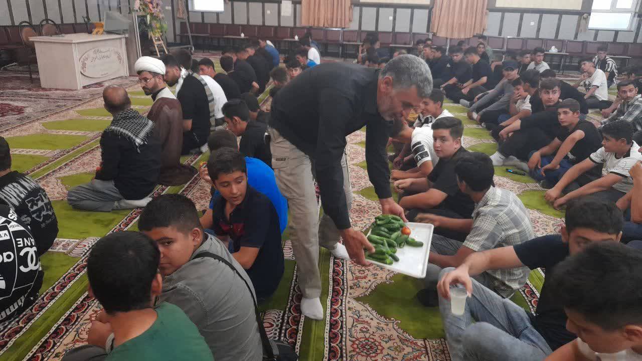 توزیع نذری