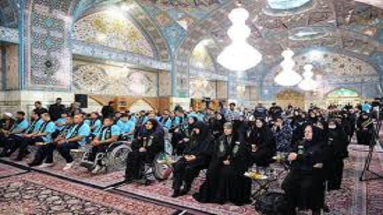 بدرقه کاروان پارالمپیک ایران در حرم مطهر رضوی (ع) + فیلم