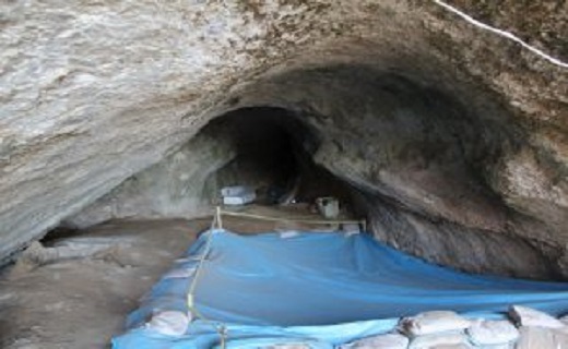 کشف دندان ۱۸۰ هزارساله در فصل پنجم کاوش&zwnj;های غار قلعه&zwnj;کرد+ تصاویر