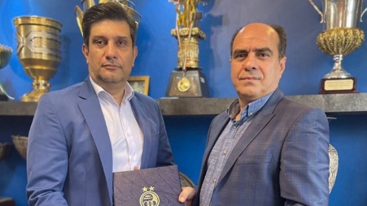 عالمی سرپرست استقلال شد