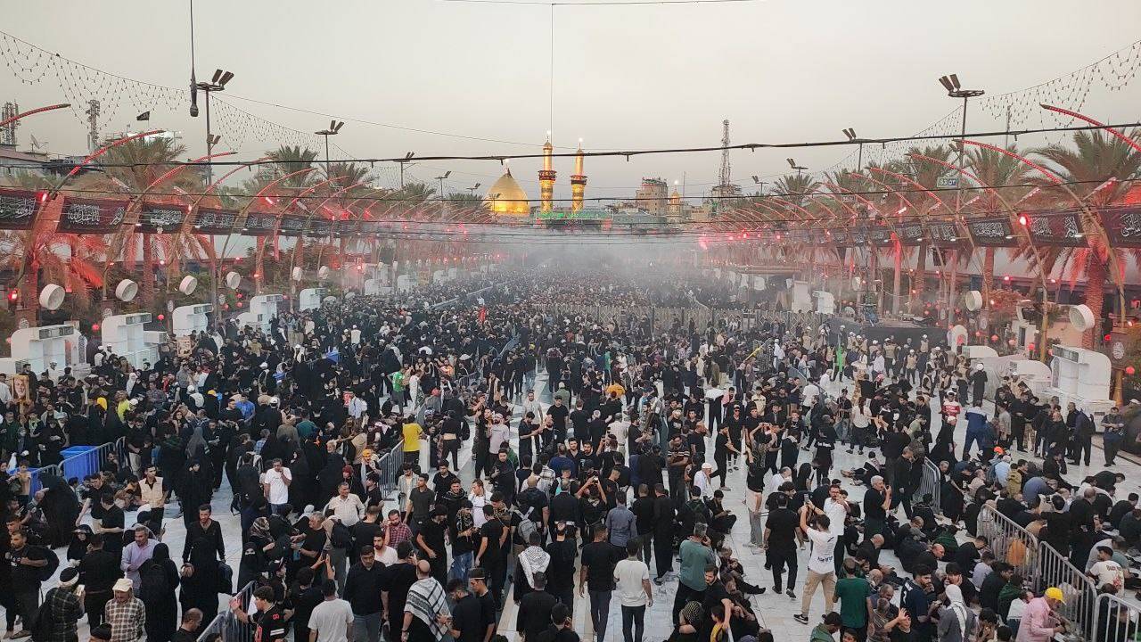 حضور پرشور زائران در کربلای معلی تنها ۵ روز مانده به اربعین حسینی