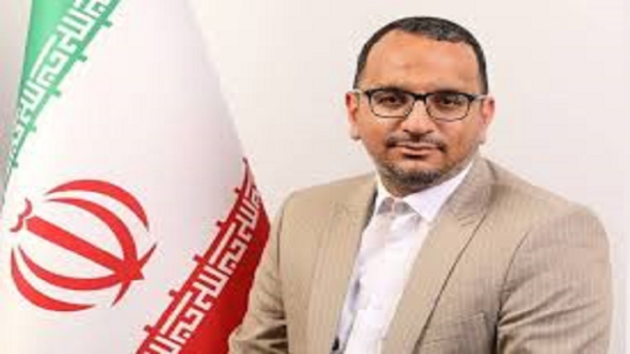 اساتید دانشگاه با ۱۰ سال تاخیر نسبت به افراد دیگر جامعه وارد بازار کار می‌شوند